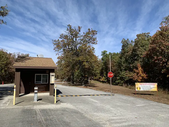 Cedar Ridge (mo) — Park Attendant Booth