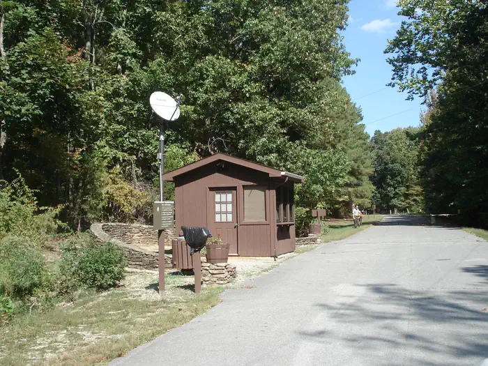 Bumpus Mills — Entrance station