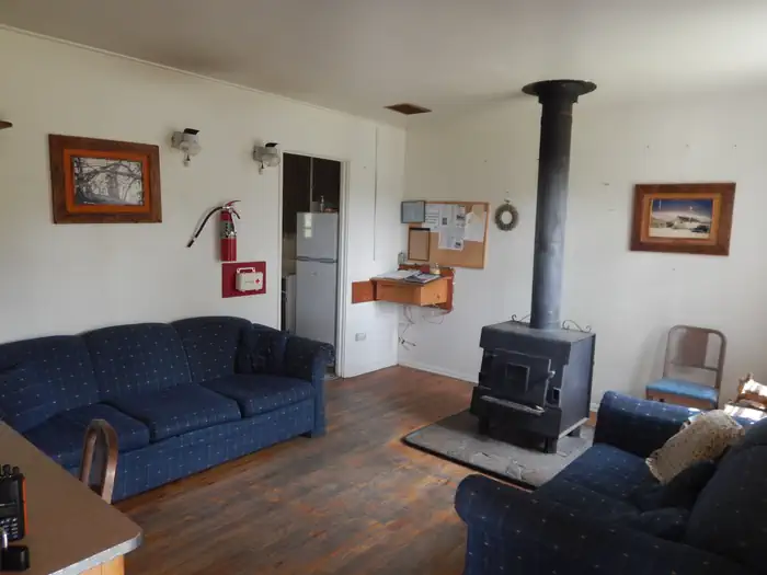 Hunters Spring Cabin —