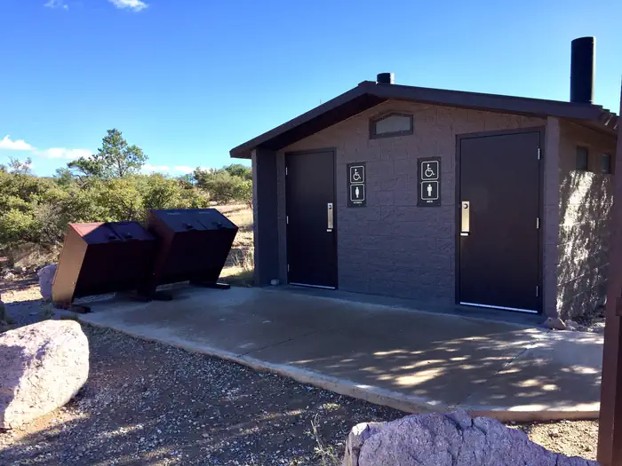 Rock Bluff Group Site — Rock Bluff Group Site Facilities