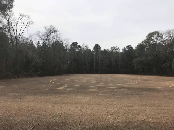 Town Creek Campground - West Point - MS — TCCG ramp parking lot