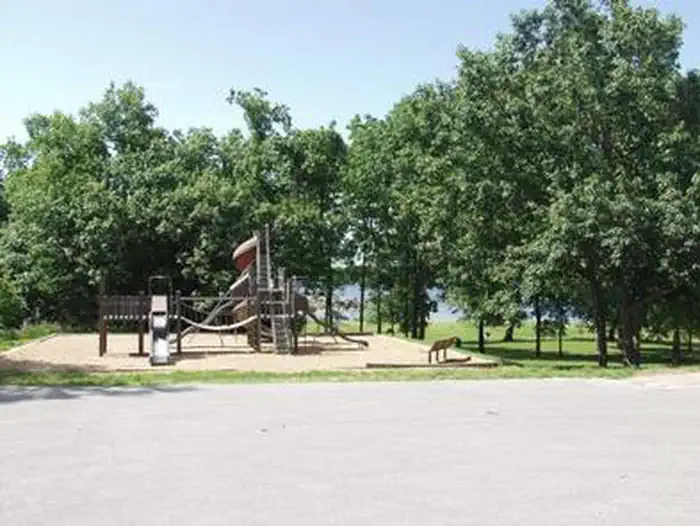 Shawnee Bend β SHAWNEE BEND