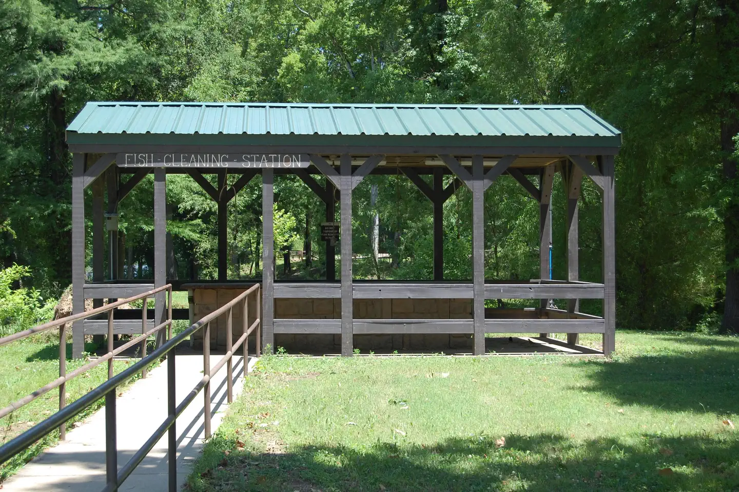 White Cliffs Park — WHITE CLIFFS FISH CLEANING STATION