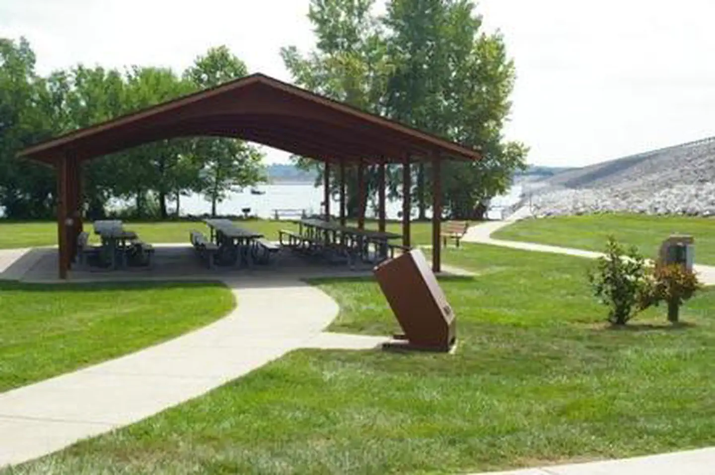 Cj Brown Dam and Reservoir - Dam Site (Oh) — Lake View Picnic Shelter