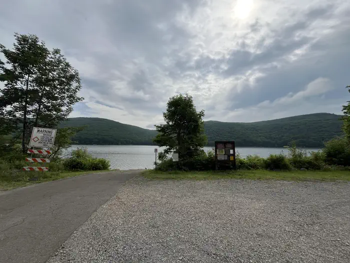 Dewdrop — boat ramp