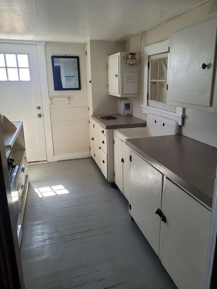 Wenatchee Guard Station — Wenatchee Guard Station Kitchen