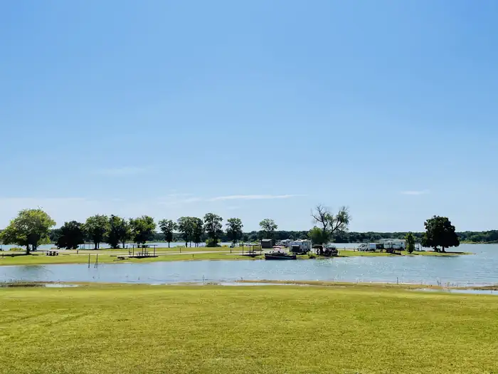 Lakeside (ok) — A photo of facility LAKESIDE (OK) with Waterfront