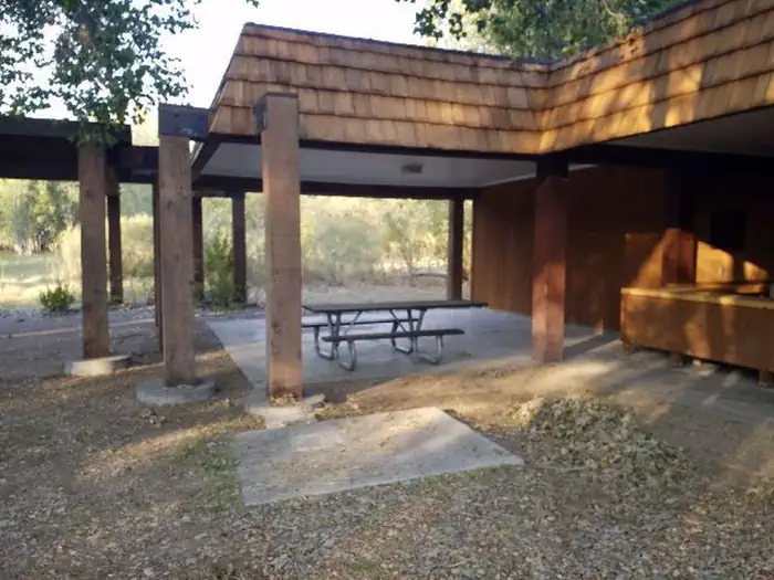 Crow Valley — Covered area