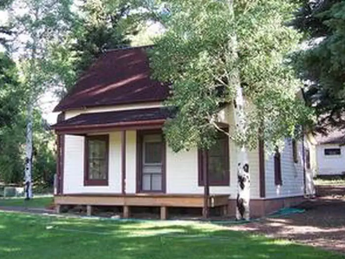 Alder Guard Station — Front