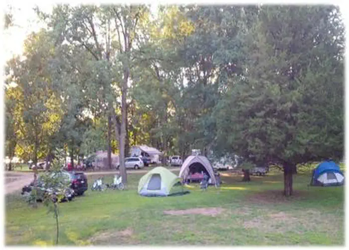 Blanding Landing — Blanding Landing Camping 1
