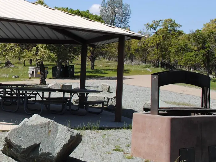 Coyote Point β Coyote Point group campsite BBQ