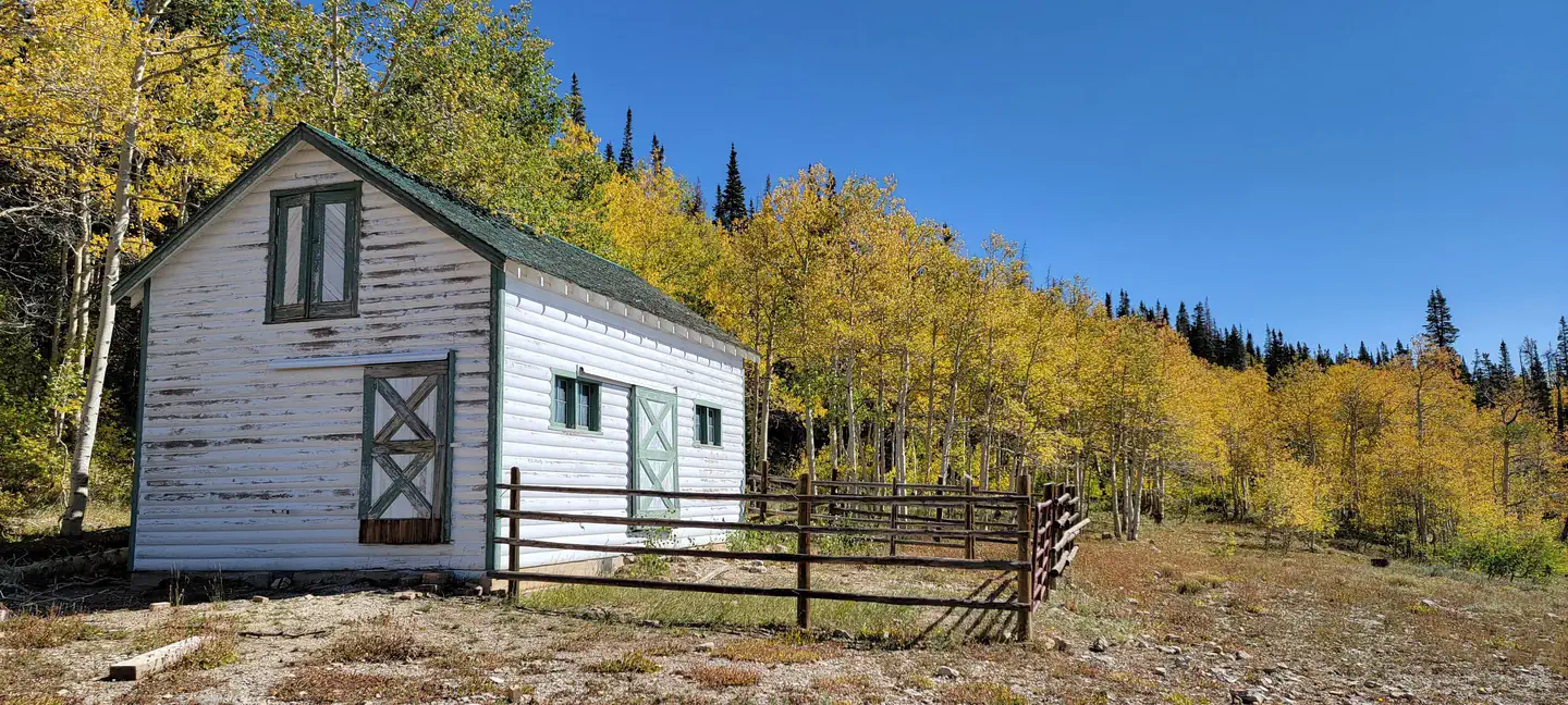 Seely Creek Guard Station β Seely Creek Guard Station Stable2