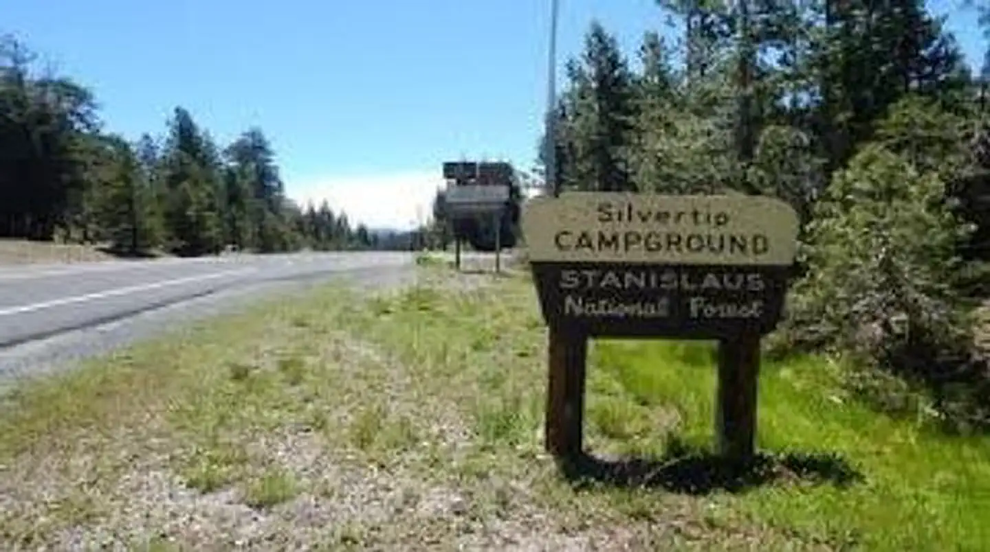 (lake Alpine) Silver Tip Campground — (LAKE ALPINE) SILVER TIP CAMPGROUND