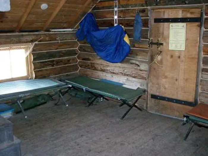 Snow Peak Cabin β SNOW PEAK CABIN