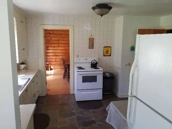 Sunlight Rangers Cabin β Sunlight Ranger Cabin - Kitchen