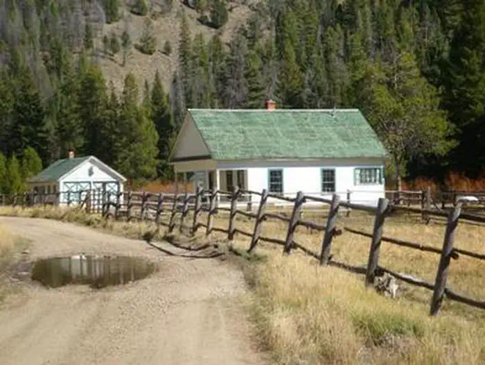 Yellowjacket Guard Station — Looking Back on Yellowjacket Guard Station