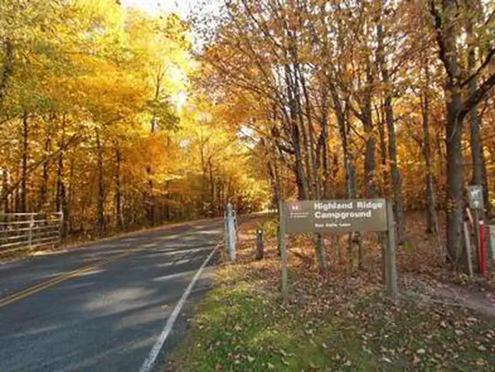 Highland Ridge — HIGHLAND RIDGE -entrance