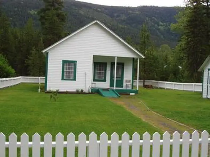Snyder Guard Station