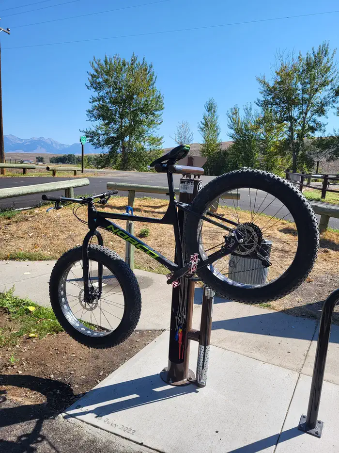 Shoup Bridge — Bike Station
