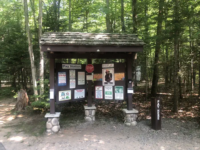 Monocle Lake — A photo of facility MONOCLE LAKE with No Amenities Shown