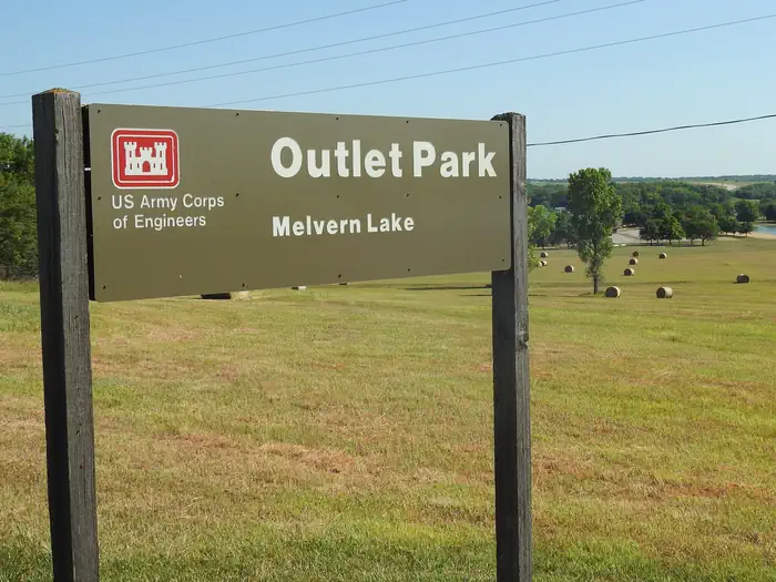Outlet(melvern) — Entrance sign to Outlet Park