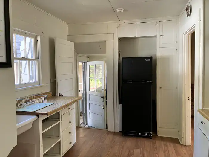 Godman Guard Station — View into kitchen