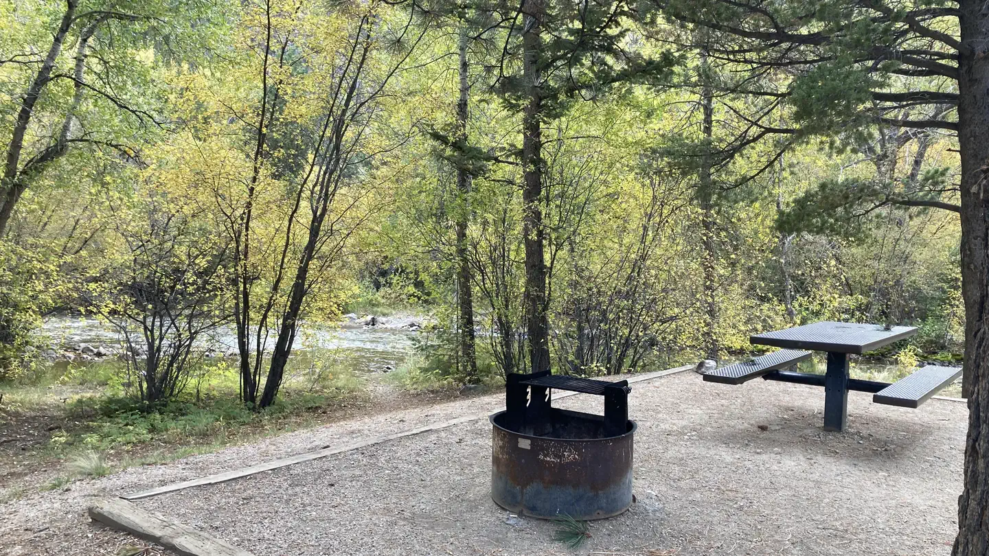 Chalk Lake