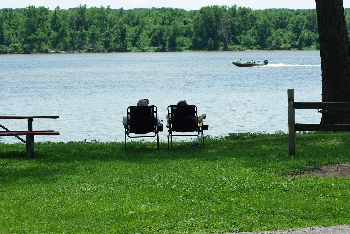 Clarks Ferry — Lounging looking at the river with a speedboat going by.
