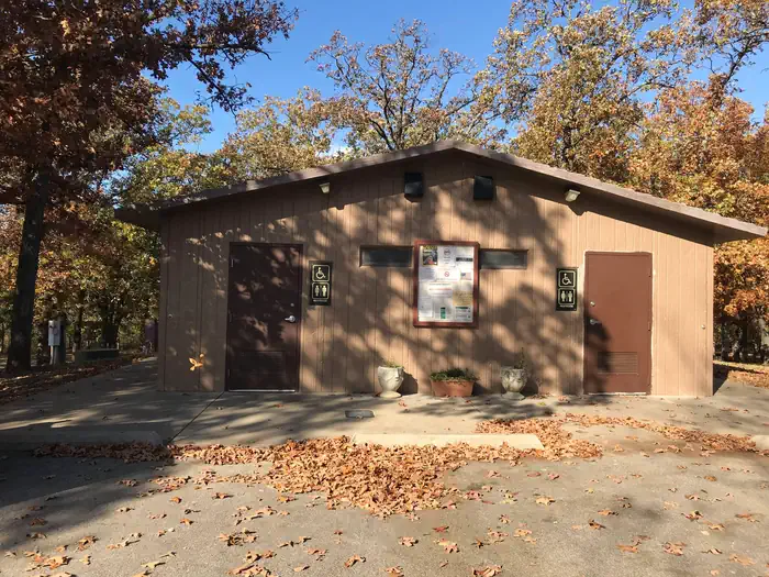 Spencer Creek — Shower House
