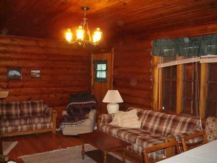 Moose Manor Cabin — MOOSE MANOR