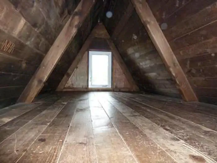 Church Bight Cabin β CHURCH BIGHT CABIN