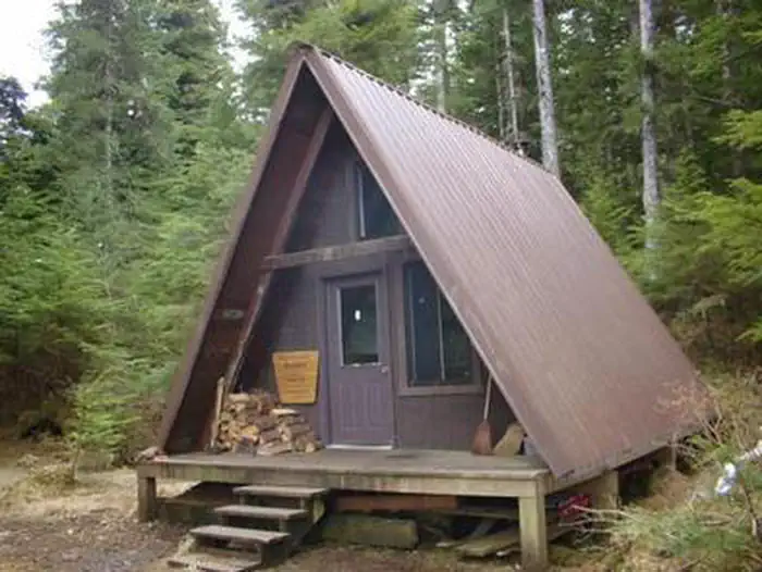 Church Bight Cabin β CHURCH BIGHT CABIN