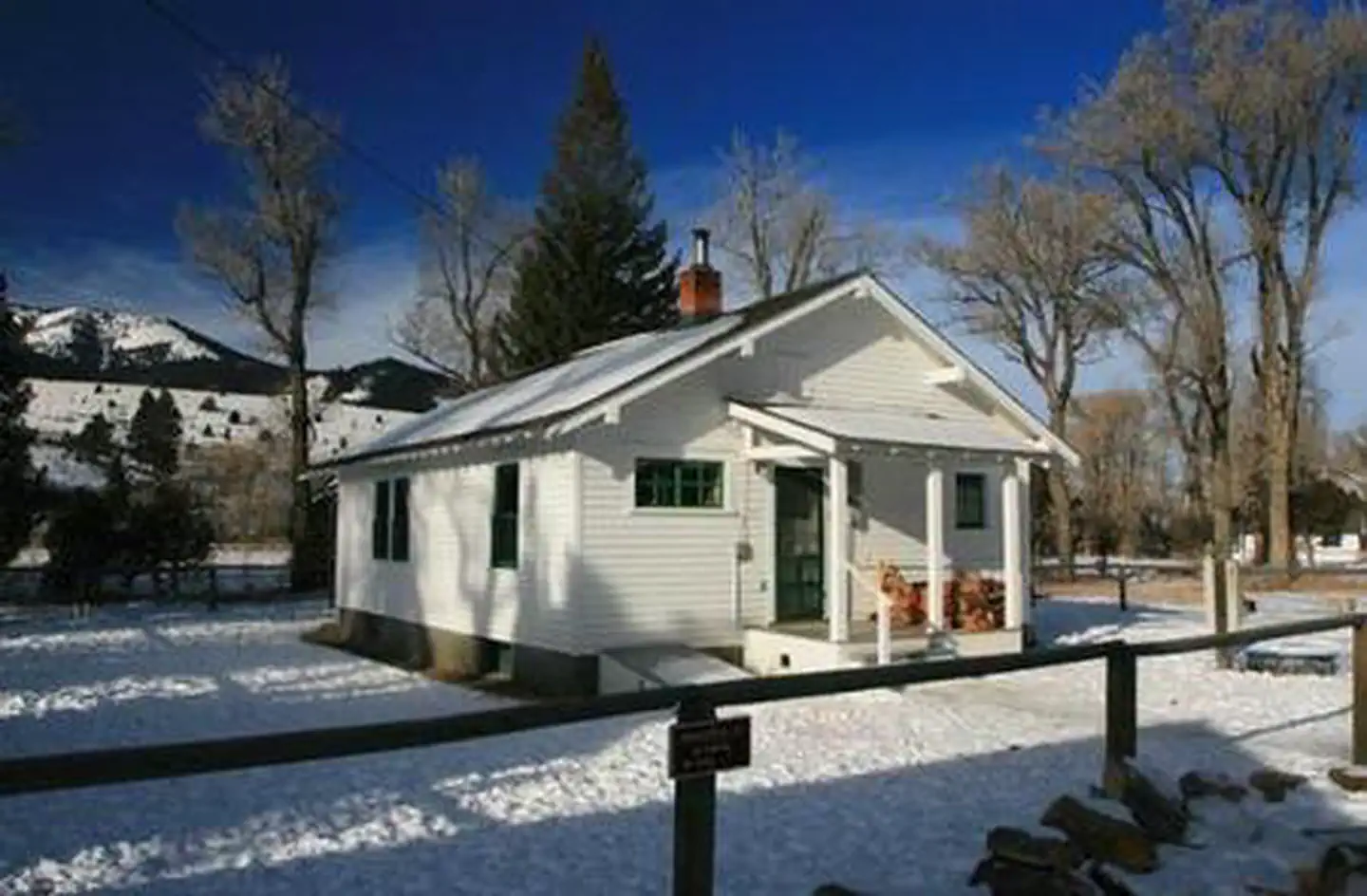 Vigilante Cabin — VIGILANTE RENTAL CABIN