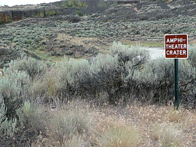 Pacific Lake Recreation Site - Lakeview Ranch — View of Amphitheater Crater with destination sign.