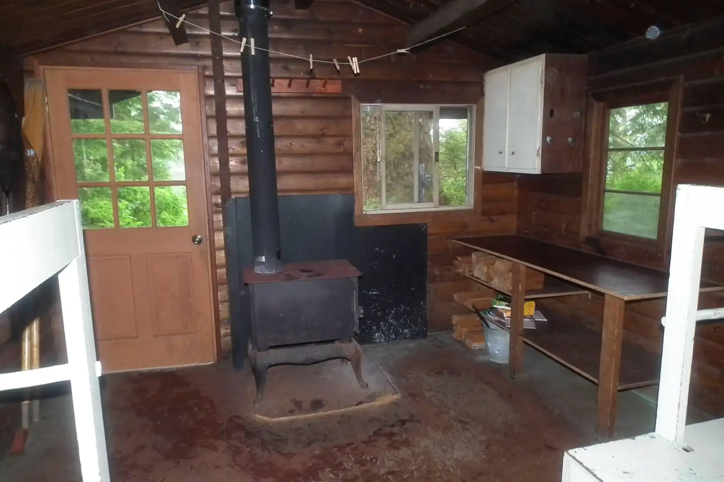 Ella Narrows Cabin β Kitchen, Entrance, and Stove