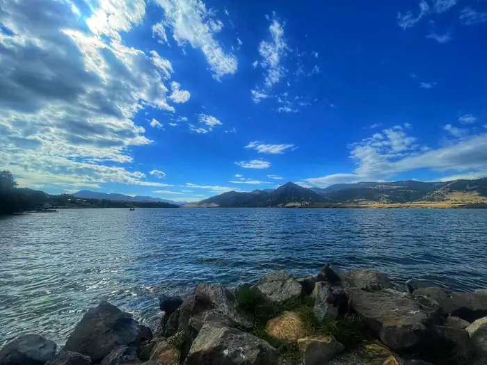 Holter Lake State Rec Area — Fish landing point below site 8