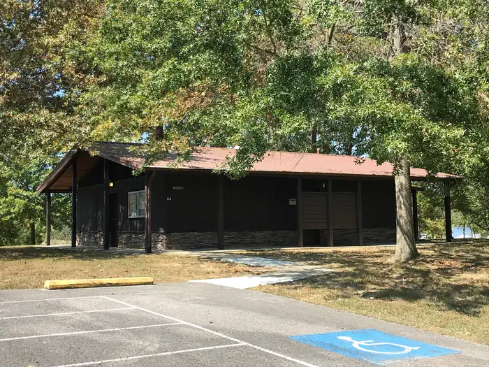 Lillydale Campground And Day Use — LILLYDALE CAMPGROUND MIDDLE SHOWER HOUSE
