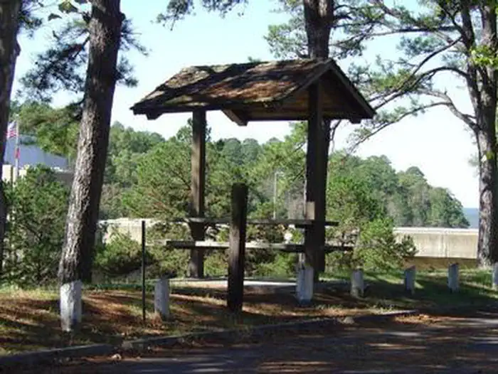 RIVER ROAD — Picnic table at the dam area of the park.