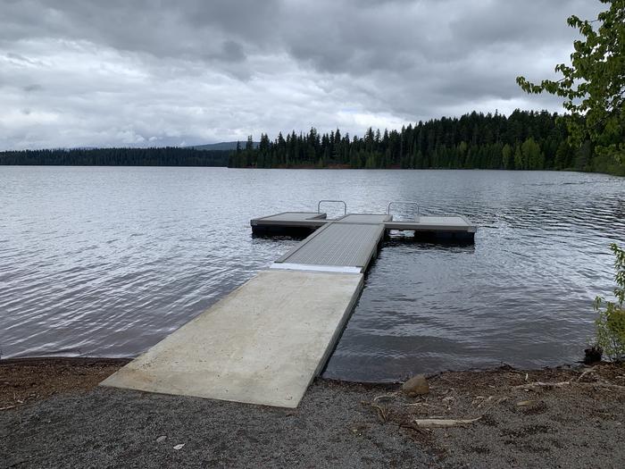Stone Creek Campground (Timothy Lake, OR) — Stone Creek Day Use Dock