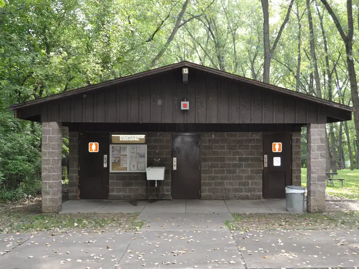 COTTONWOOD CAMPGROUND (IA) — Cottonwood2