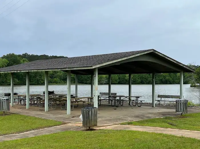 PICKENSVILLE CG (PICKENSVILLE AL) β Pavilion at Pickensville Day Use