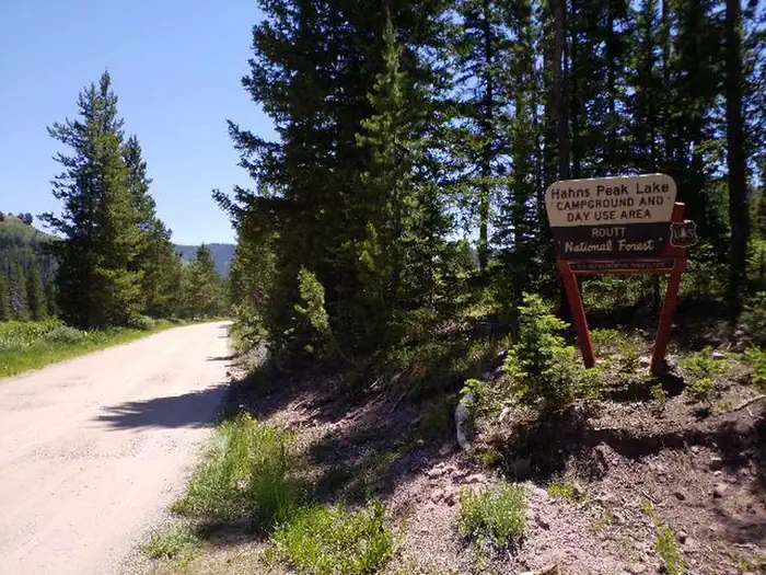 Hahns Peak Lake Campground - Medicine-Bow Routt NF (CO) — Hahns Peak Lake Campground entrance sign