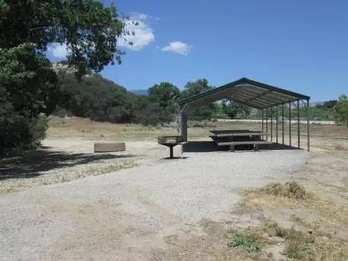 PYRAMID LAKE - LOS ALAMOS CAMPGROUND — PYRAMID LAKE - LOS ALAMOS CAMPGROUND