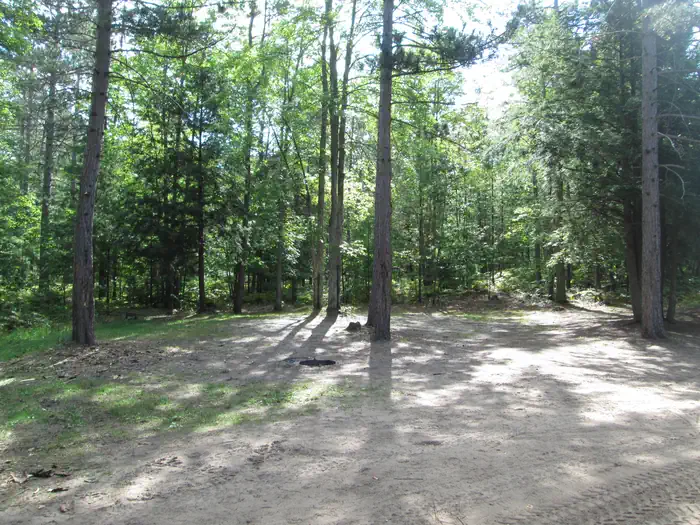 Mowe Lake Campsites — MOWE LAKE CAMPSITE