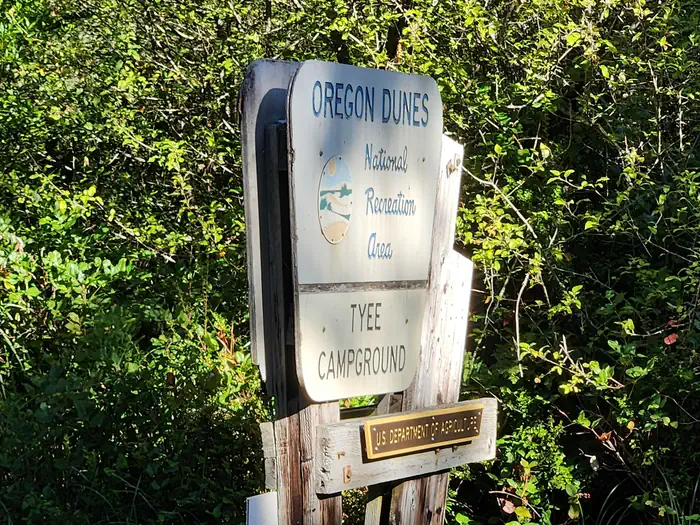 Tyee Campground - Oregon Dunes — Portal entrance