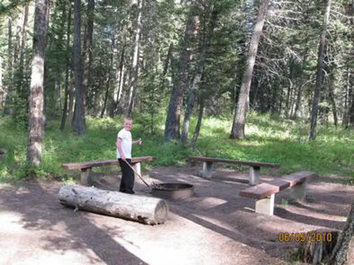 PINE CREEK CAMPGROUND — PINE CREEK CAMPGROUND, benches & child