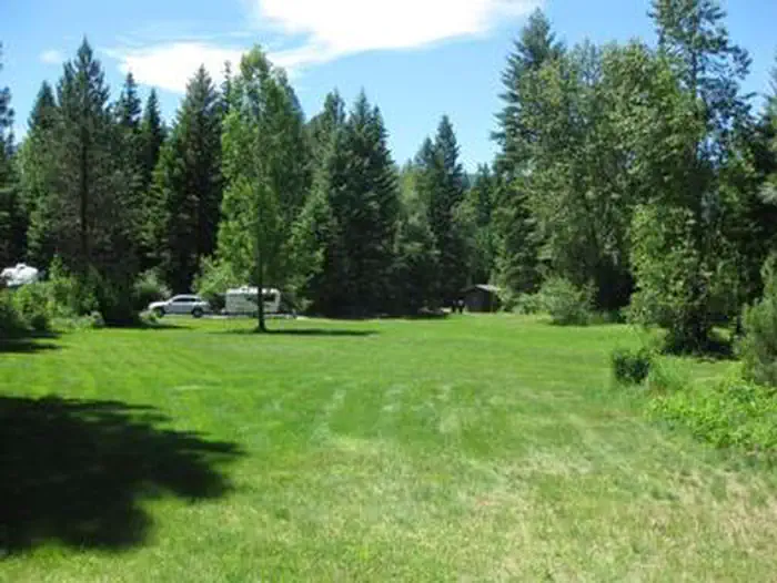 SWAN LAKE CAMPGROUND — SWAN LAKE CAMPGROUND OPEN GRASS