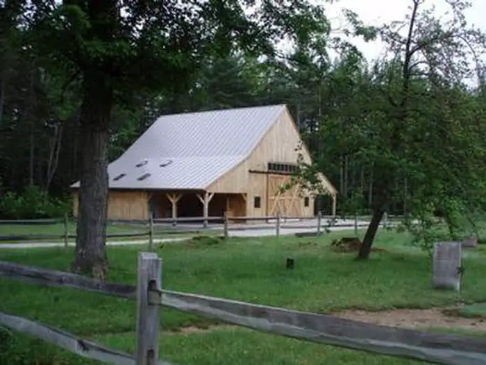 RUSSELL-COLBATH BARN — RUSSELL-COLBATH BARN