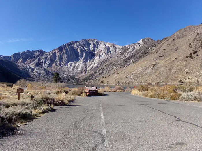 CONVICT LAKE CAMPGROUND — Convict Lake Campground entrance