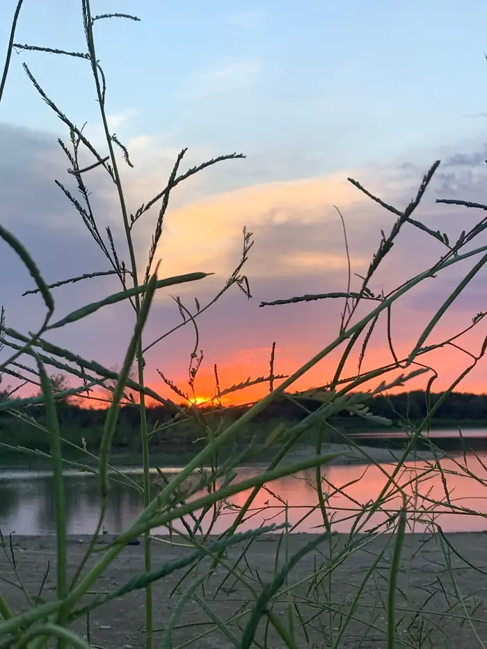 Speegleville Park — Sunset view from shoreline